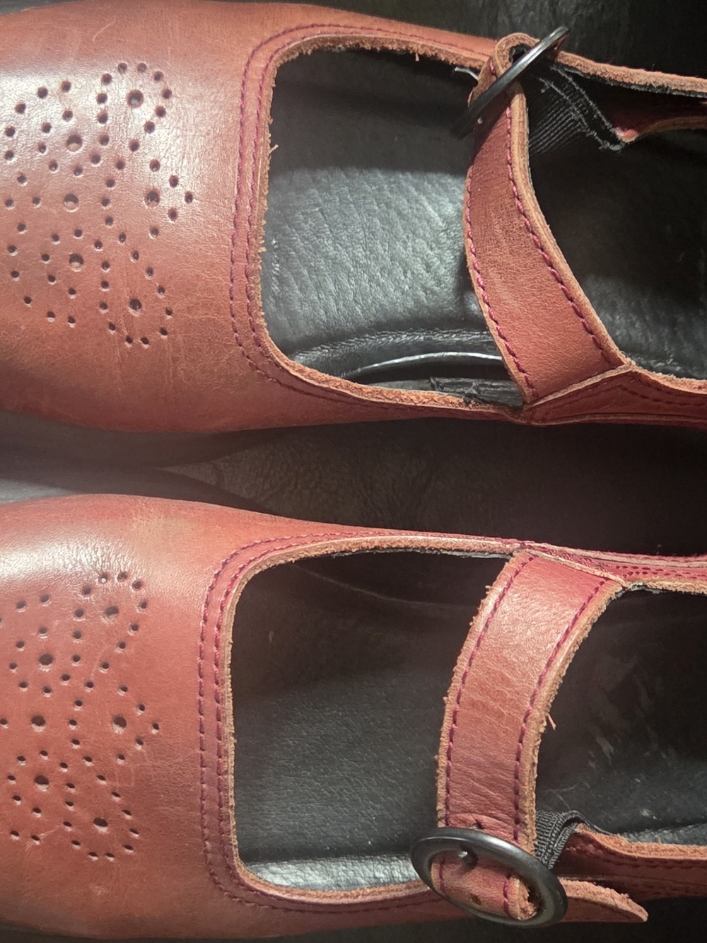 Womens Leather Mary Jane Shoes in Rustic Red EU 37